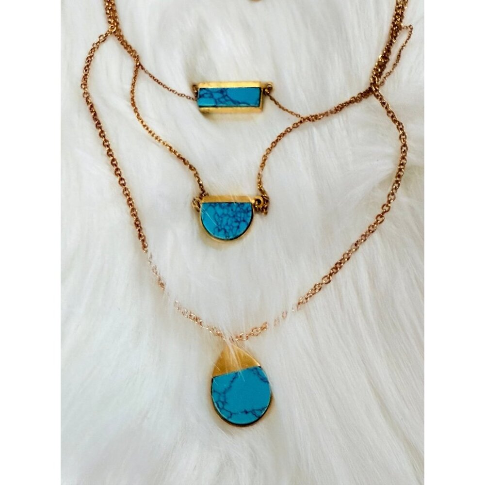 3-Strand Turquoise Necklace (n1) - Picture 3 of 6